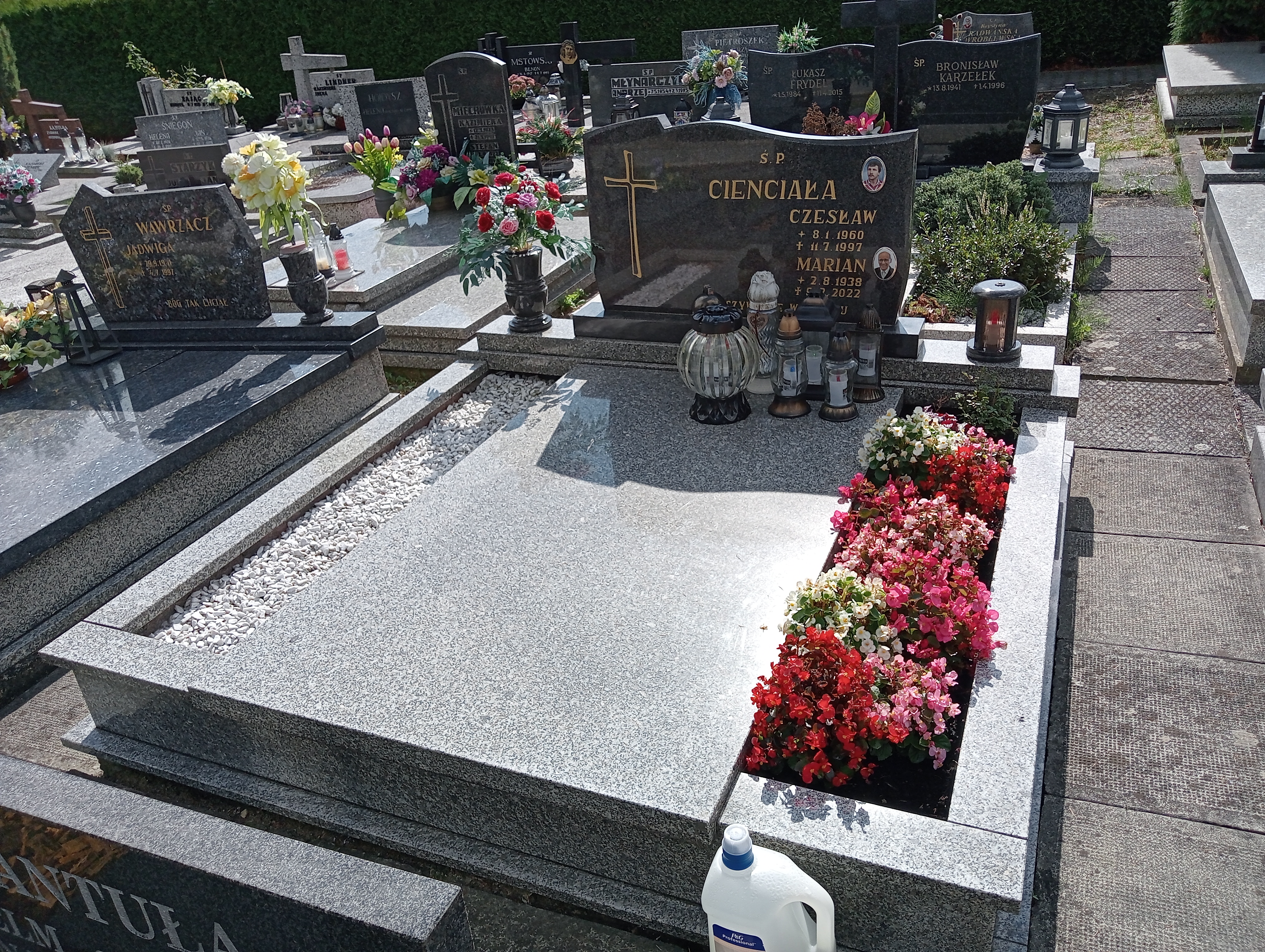 Grób Czesław Cienciala